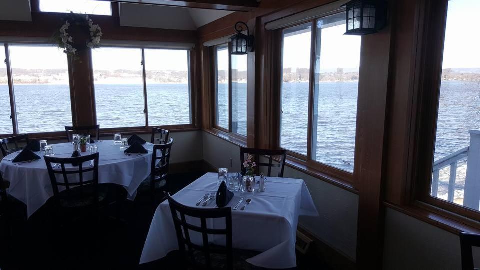 The French Country Inn Lake Geneva Buitenkant foto